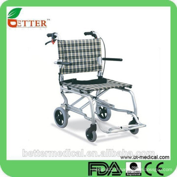 Chaise roulante en aluminium à transmission orthopédique